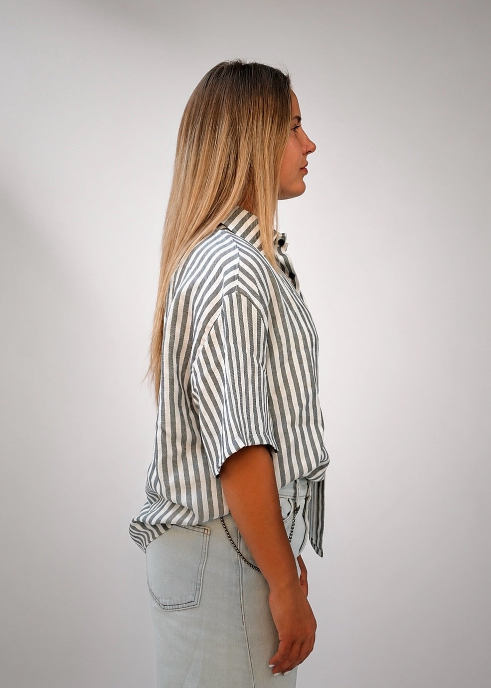 BOXY FIT LINED SHIRT