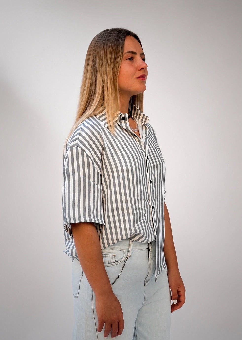 BOXY FIT LINED SHIRT
